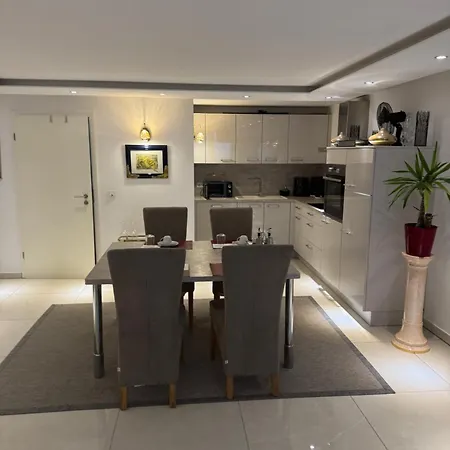 Premium Near Cologne Appartement