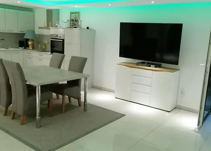 Premium Near Cologne * Hürth